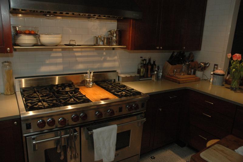 kitchen1.JPG